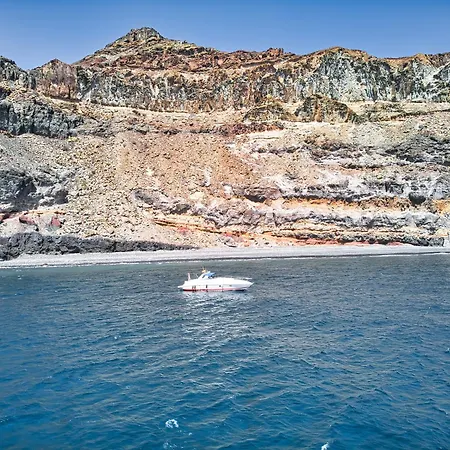 Yate Malu V Πλωτό κατάλυμα